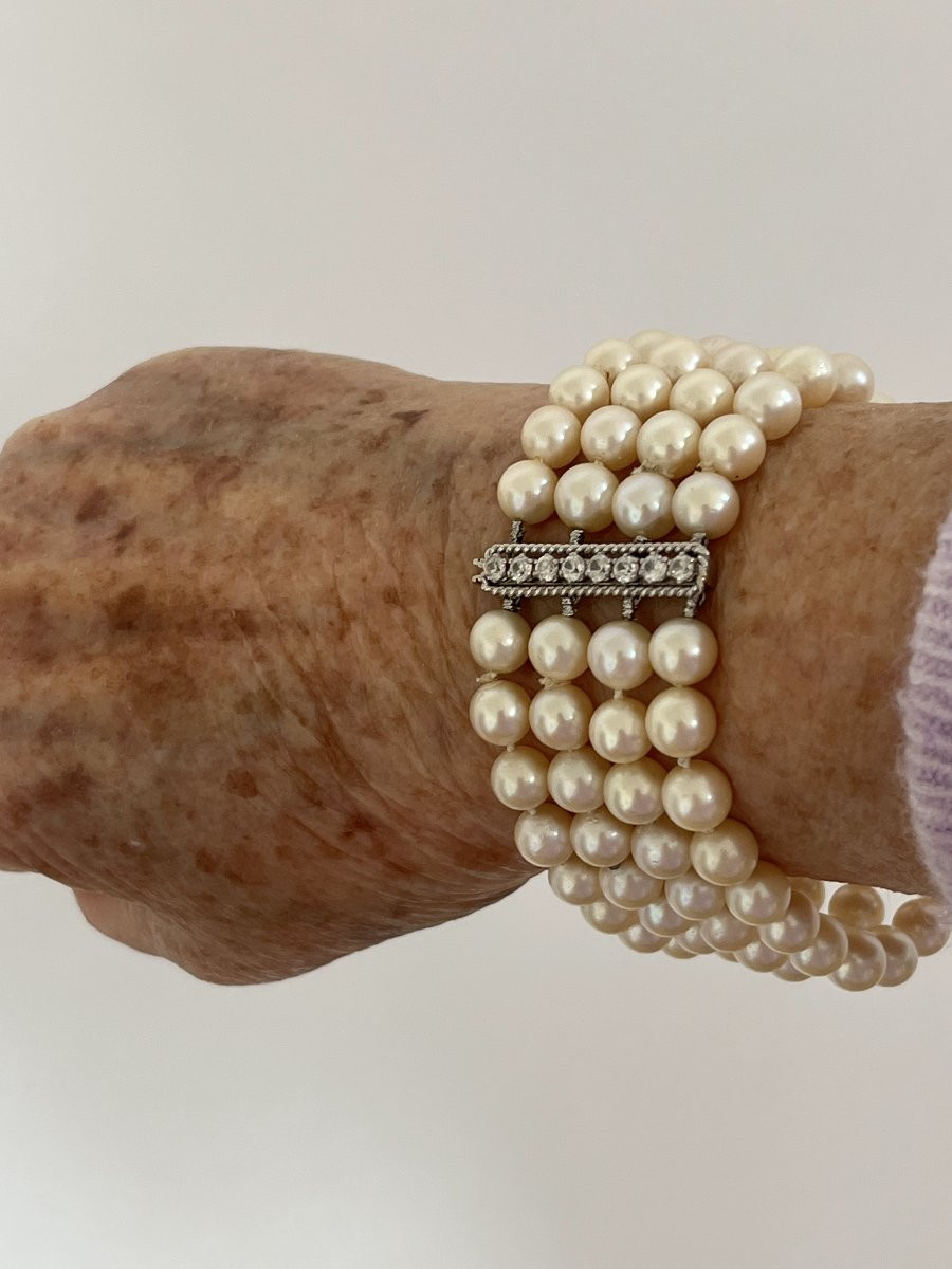 7407 - Aloya Pearl Cuff Bracelet, 4 Rows, White Gold Clasp, Diamonds-photo-3