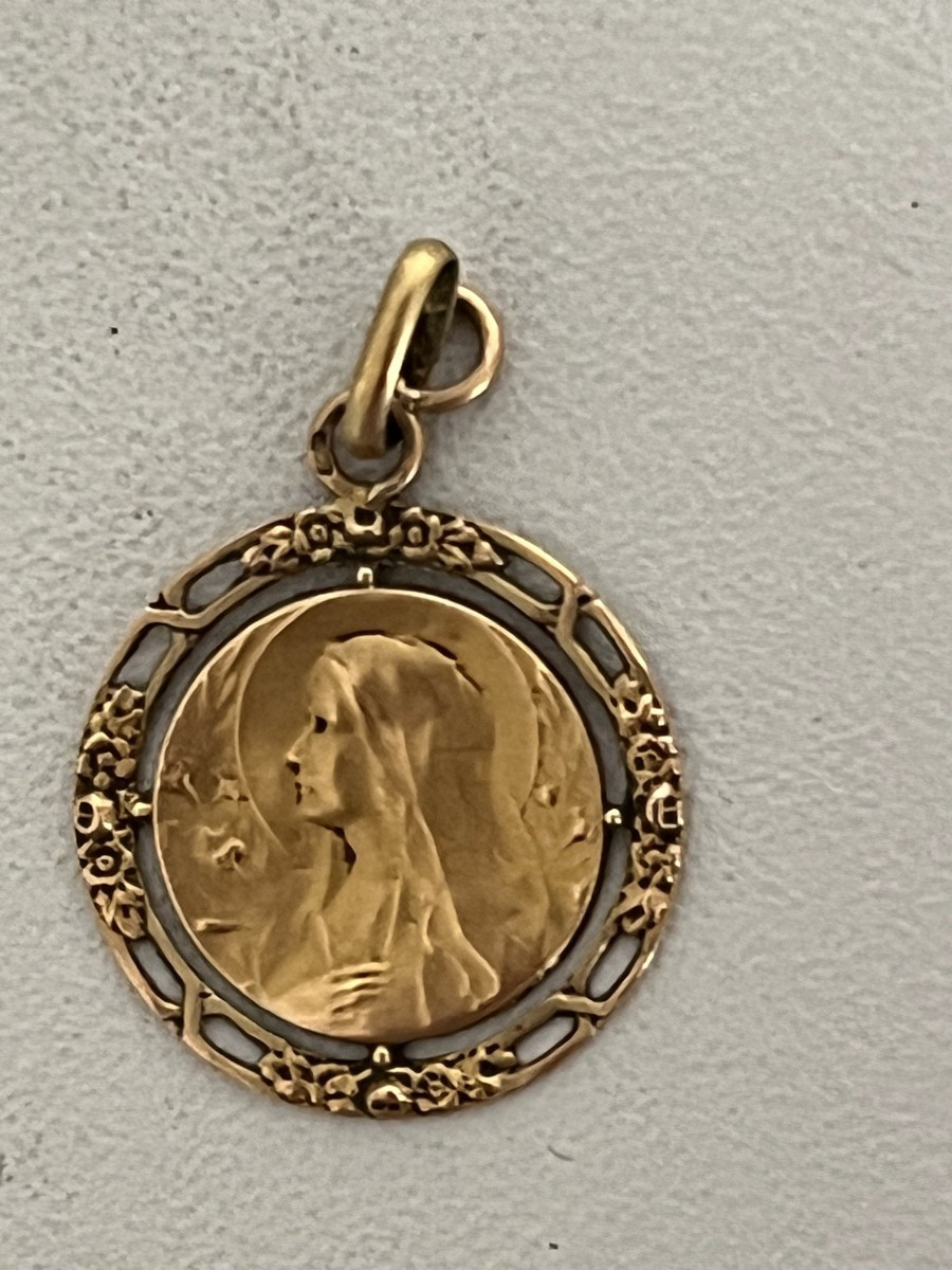 7410A - Médaille Religieuse Or Jaune Vierge Marie