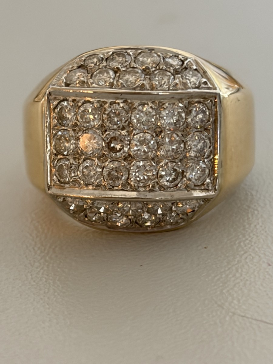 7462 - Large Bague Or Jaune Diamants