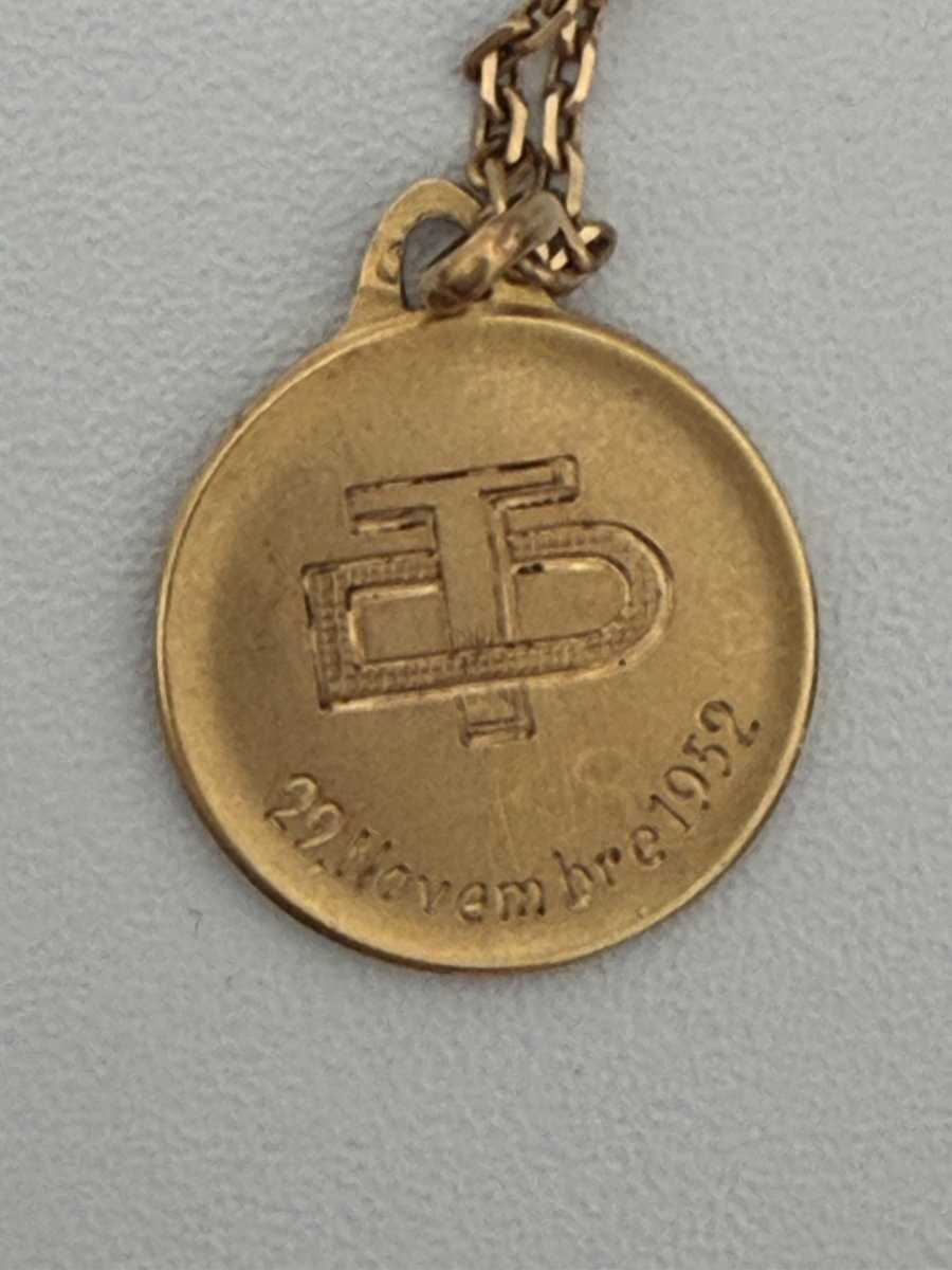 7488 - Yellow Gold Religious Medal With Chain-photo-3