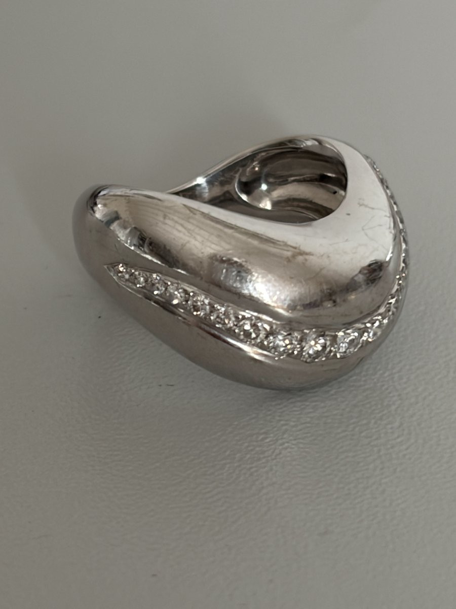 7532 - Bague FRED Mouvementée Or Gris Diamants (Grand Modèle)-photo-3