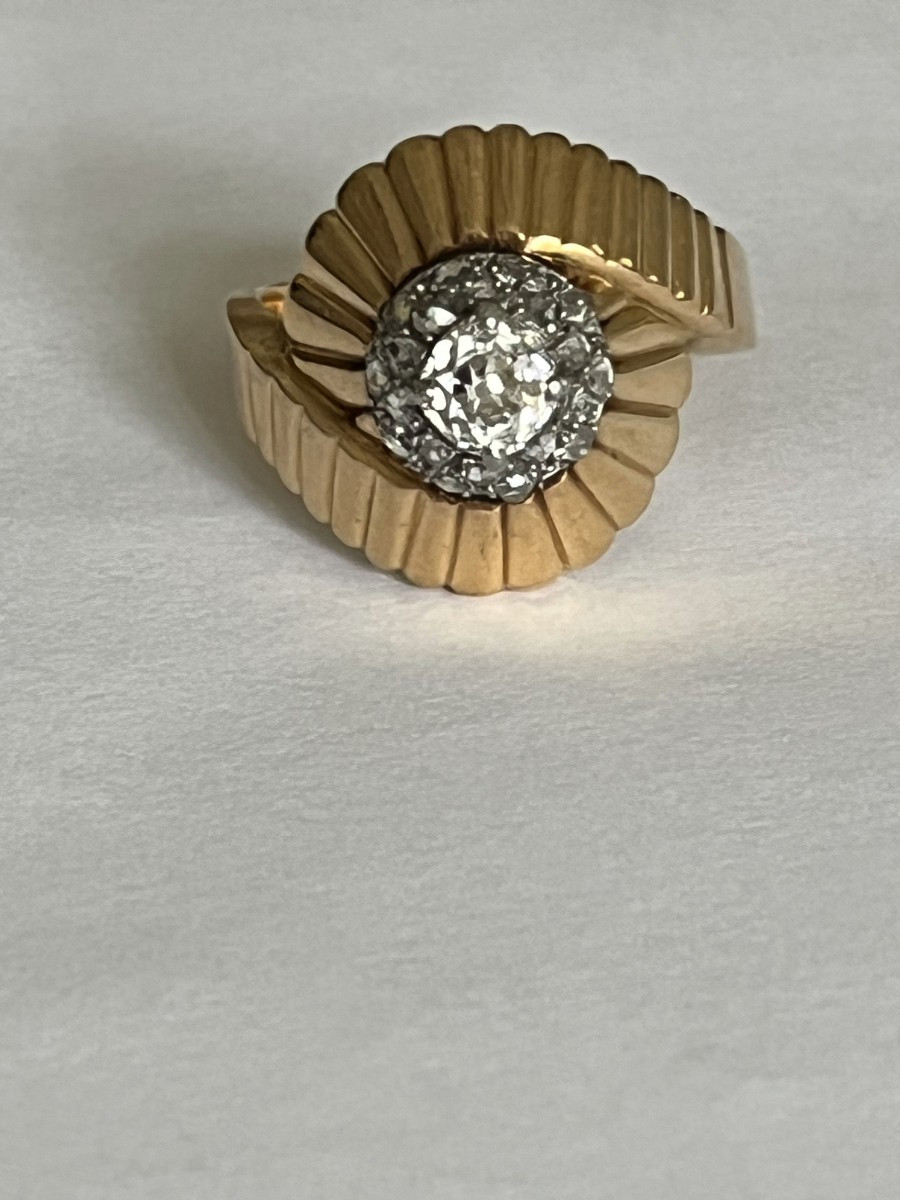 6126 - Vintage Yellow Gold Godronné Platinum Diamond Ring
