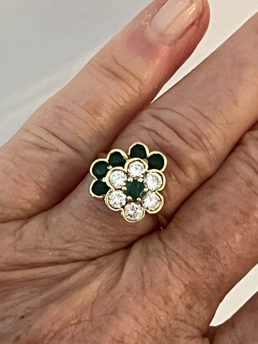 6643A - Bague Vintage Fleur Or Jaune Emeraudes Diamants-photo-1