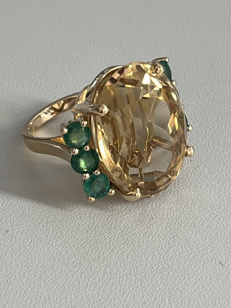 6923 - Bague Or Jaune Citrine 40 ct Emeraudes-photo-1