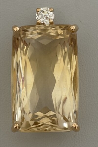 6927 - Pendentif Or Jaune Citrine Diamant