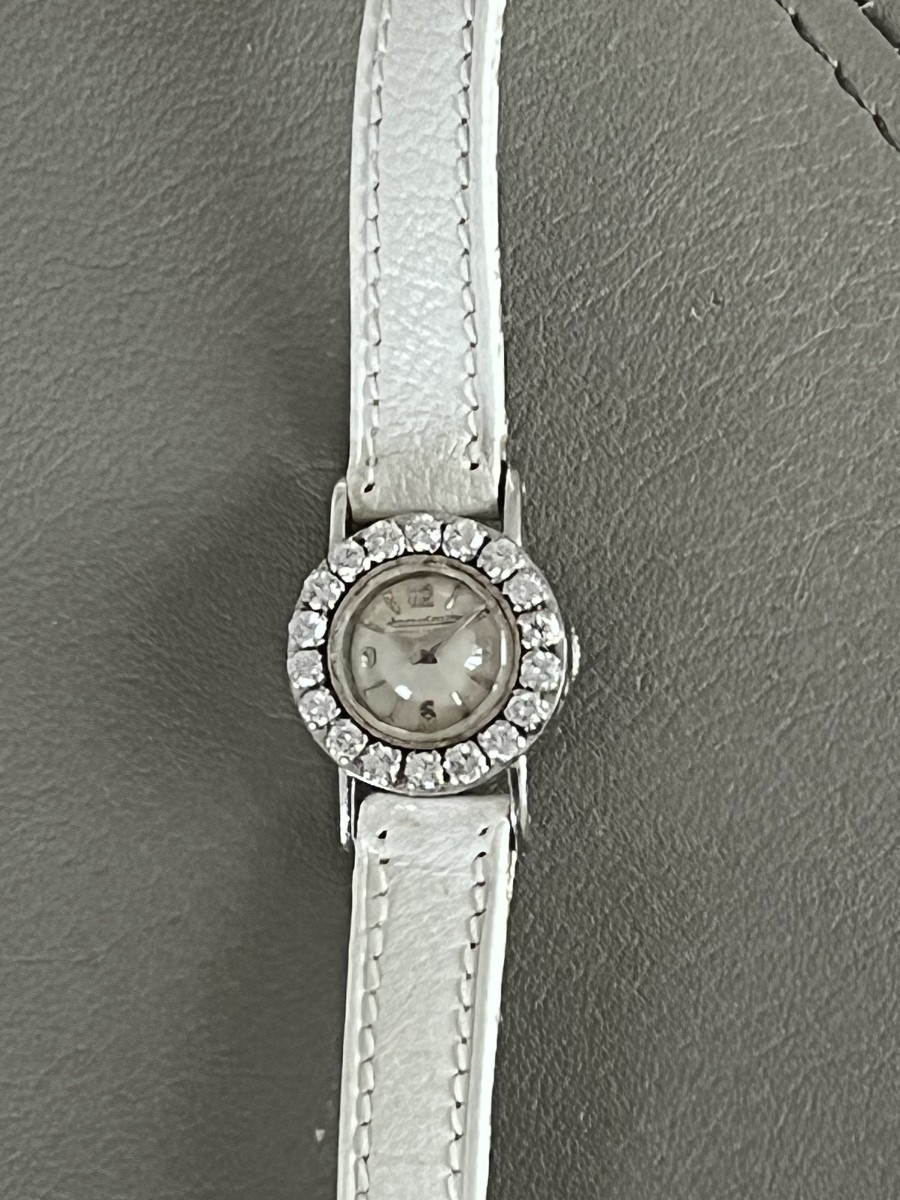 7084 - Montre Dame Jaeger Lecoultre Or Gris Diamants