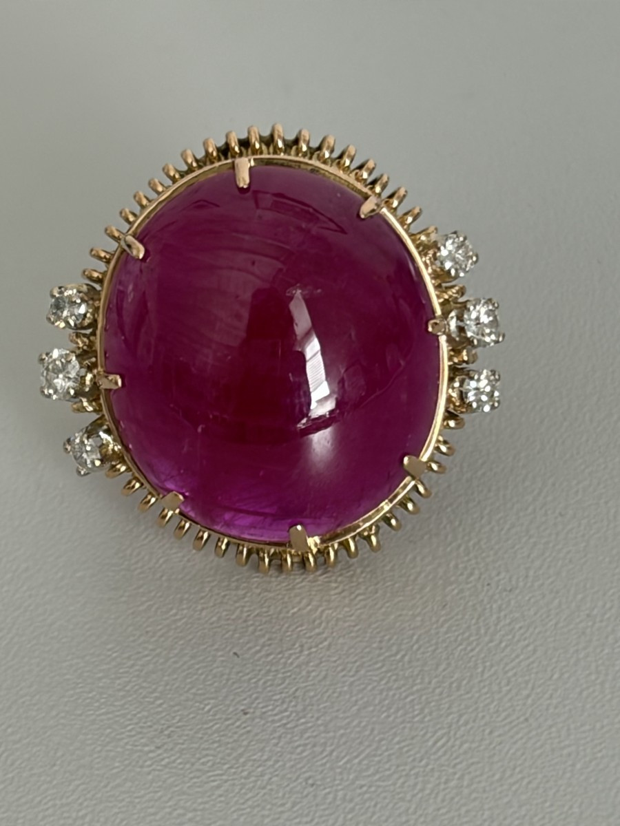 7574 - Bague Vintage Or Jaune Rubis Birman Cabochon Diamants