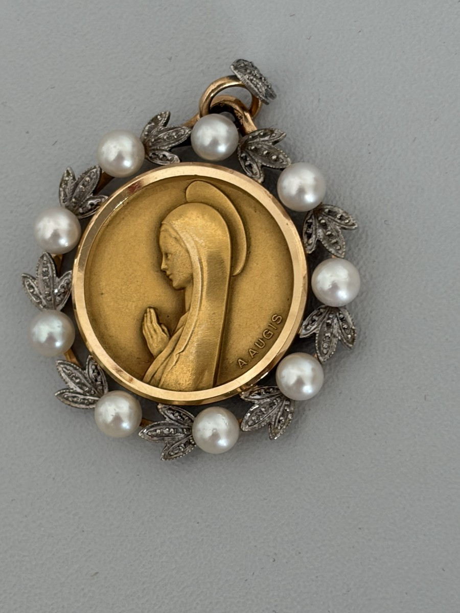 7579 - Pendentif A. AUGIS Vierge Marie Or Jaune et Gris Perles Akoya