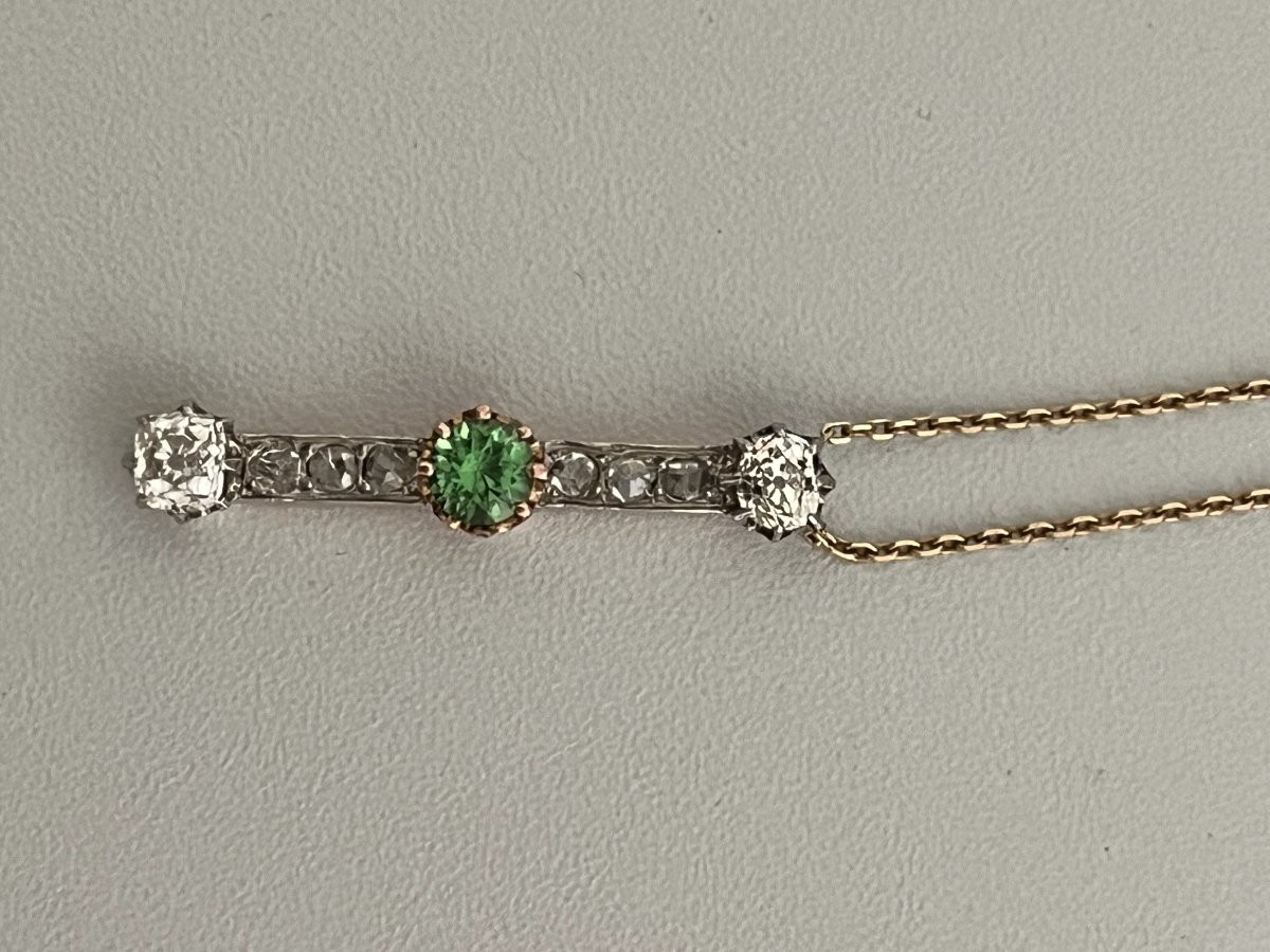 1041 - Yellow Gold Garnet Tsavorite Diamond Pendant With Chain-photo-3