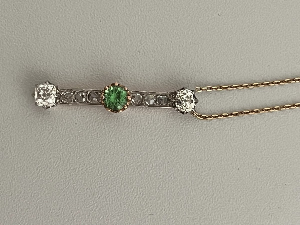 1041 - Yellow Gold Garnet Tsavorite Diamond Pendant With Chain-photo-4