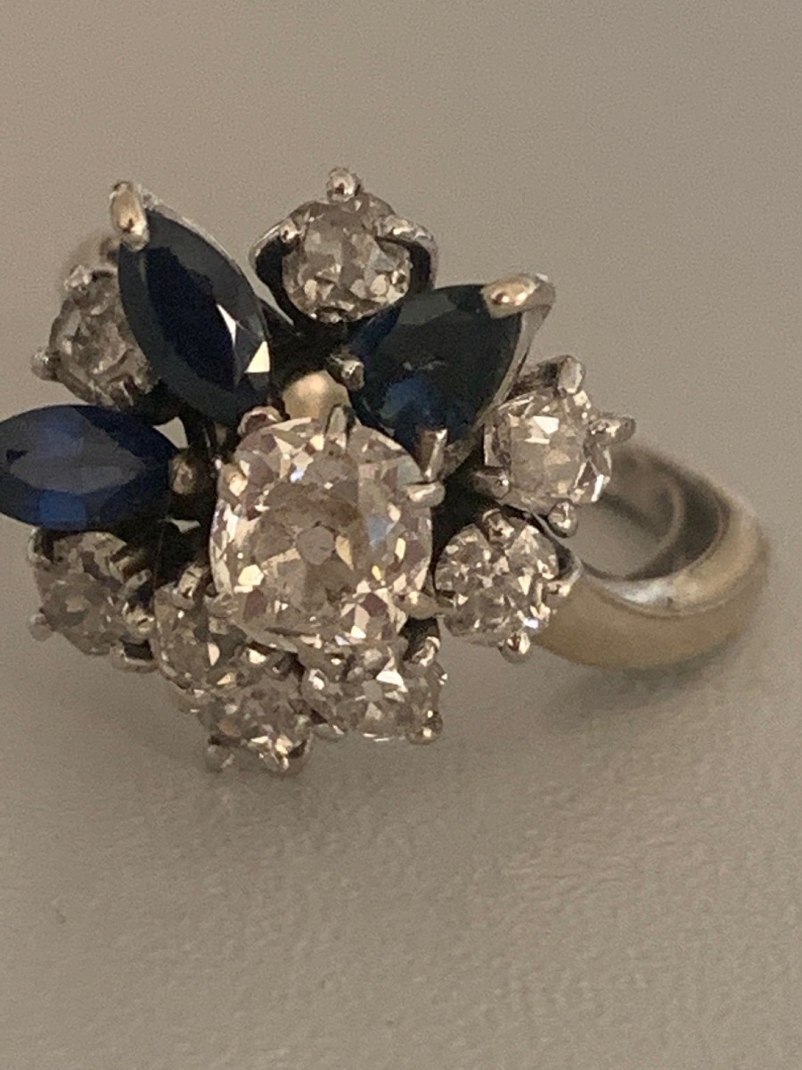 2621 - Vintage White Gold Ring Diamonds (1.60 Ct) Sapphires