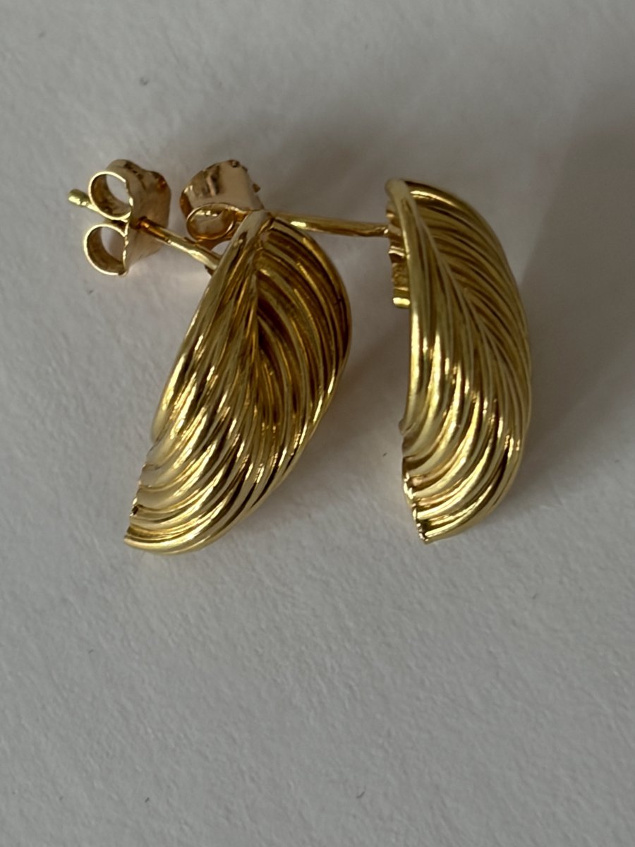 7590- Vintage Foliage Earrings Yellow Gold-photo-4