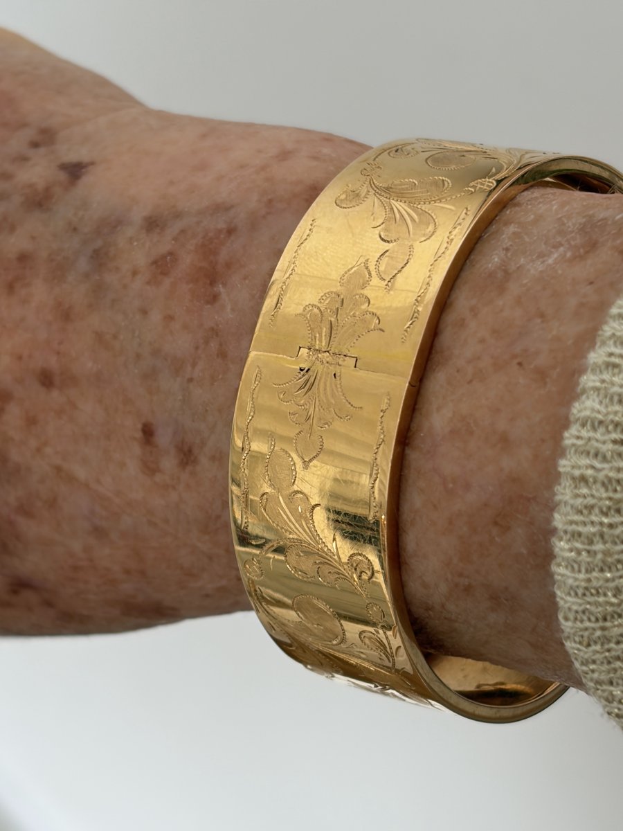 7595- Bracelet Manchette Rigide Or Jaune Ciselé-photo-3