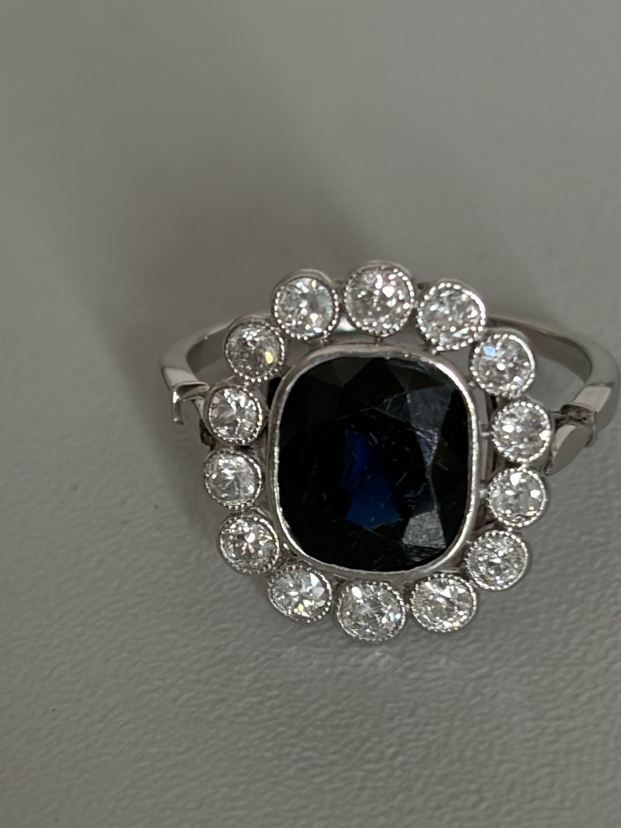 7637- Art Deco Platinum Diamond Ring-photo-2
