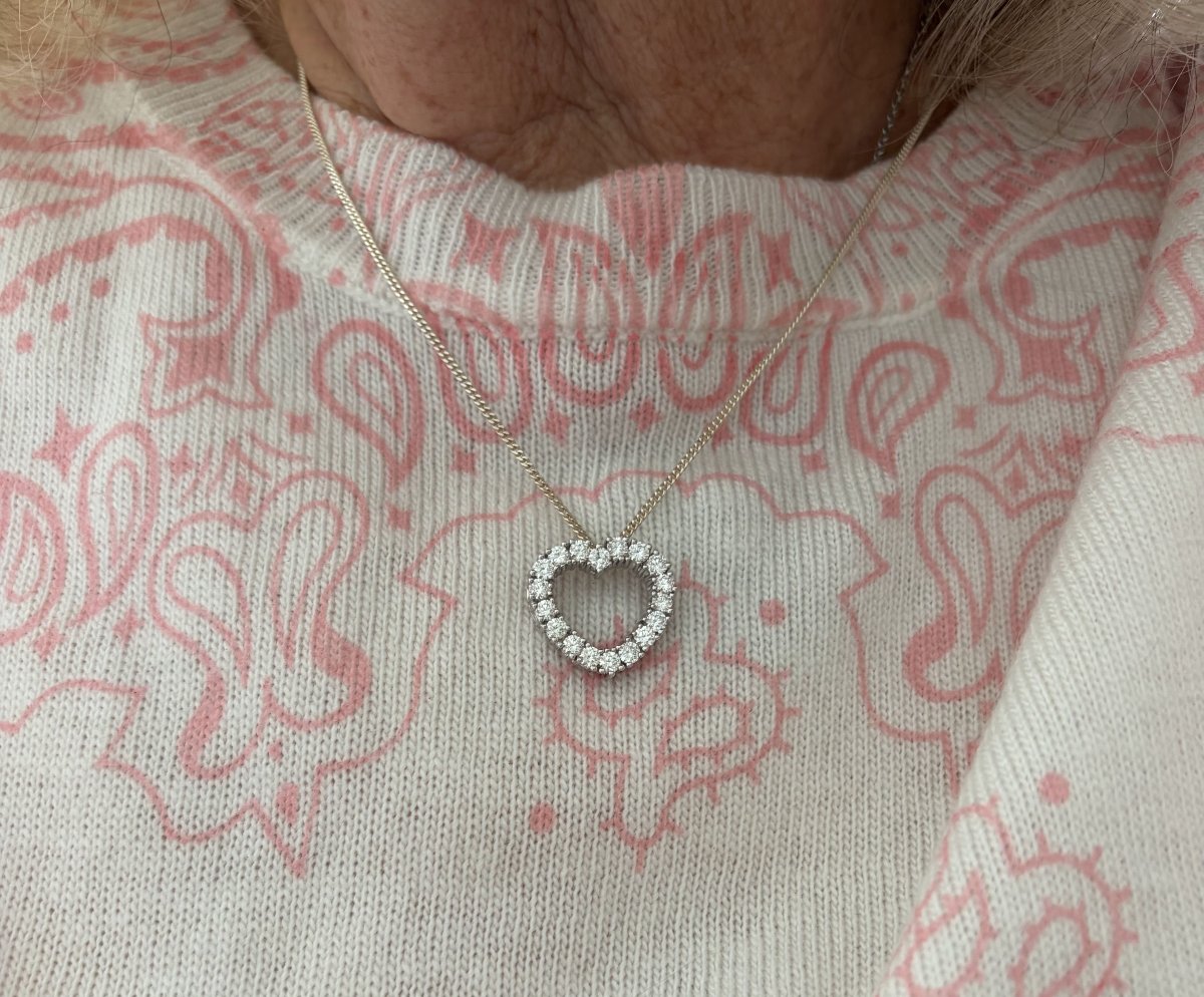 7652- Pendentif Cœur Or Gris Diamants-photo-3