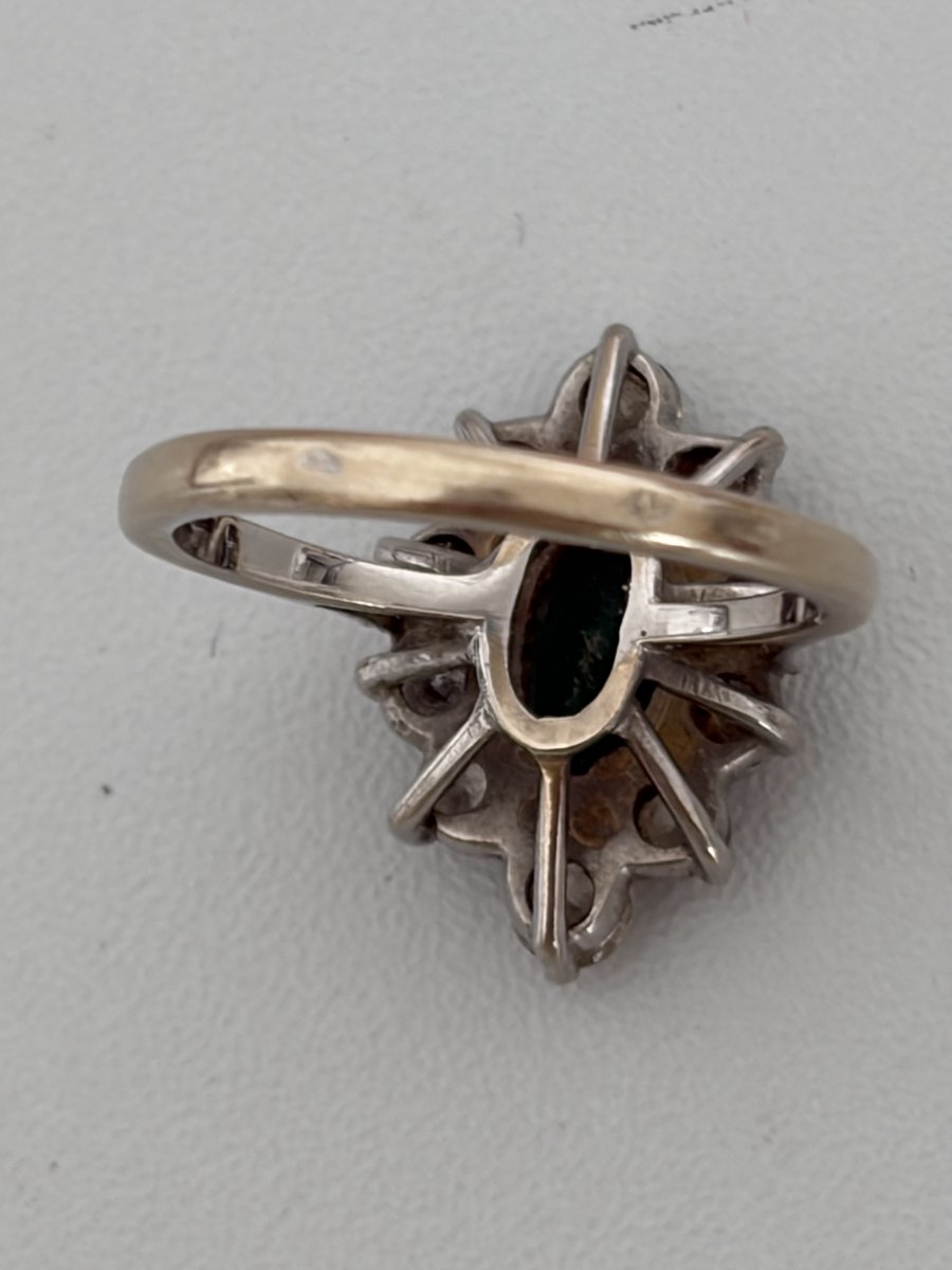 7640- Emerald Diamonds White Gold Flower Ring-photo-2