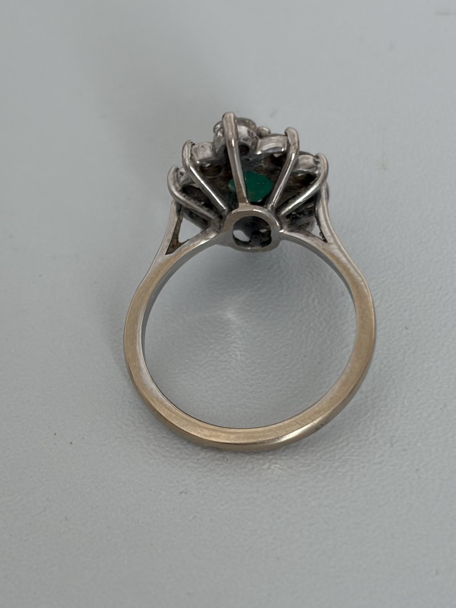 7640- Emerald Diamonds White Gold Flower Ring-photo-1