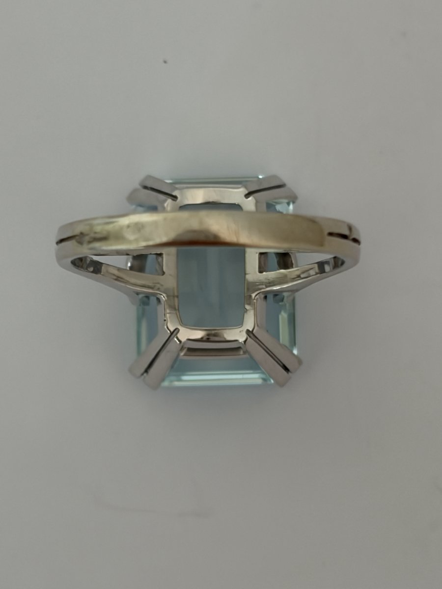 7753 - Vintage White Gold Aquamarine Ring, 12.00 Ct-photo-3
