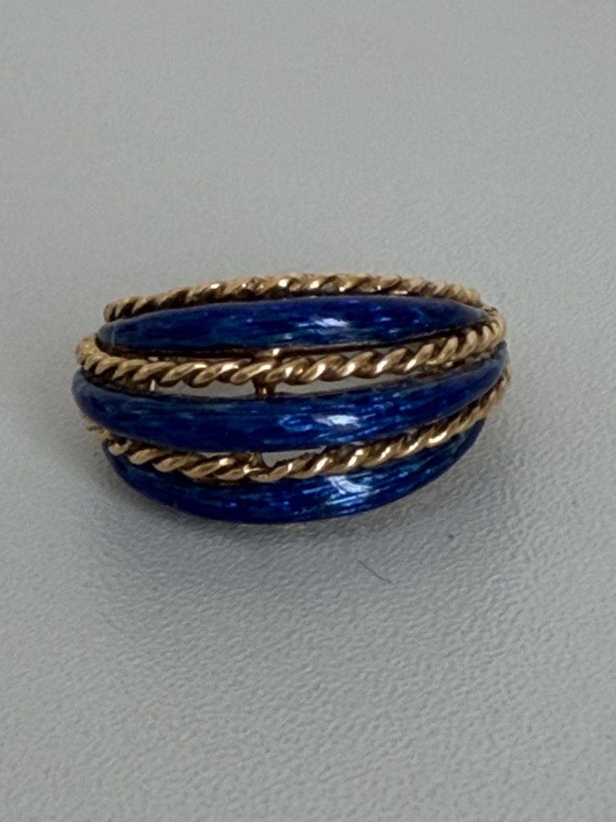 7873 - Vintage Yellow Gold Twisted Ring With Blue Enamel