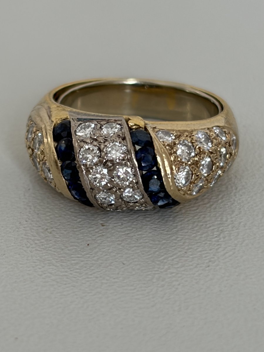 7878 - Vintage Yellow Gold Band Ring With Diamonds And Sapphires