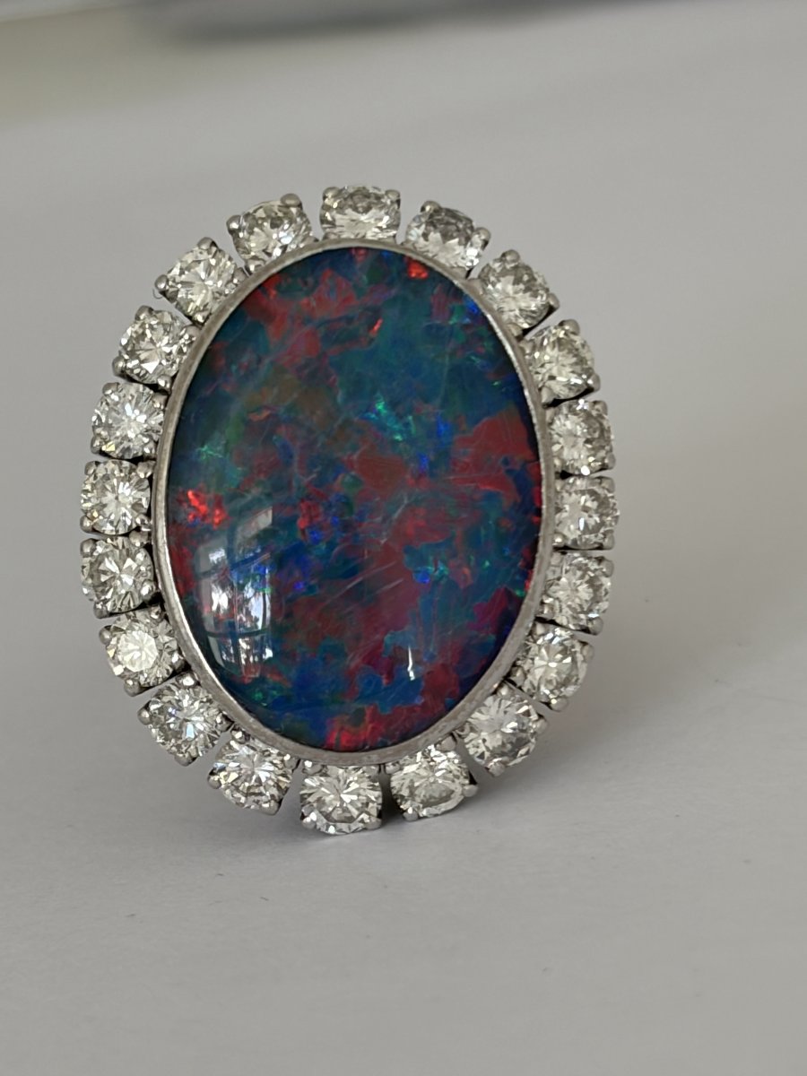 7750- Bague Vintage Or Gris Opale Diamants 2,20 ct