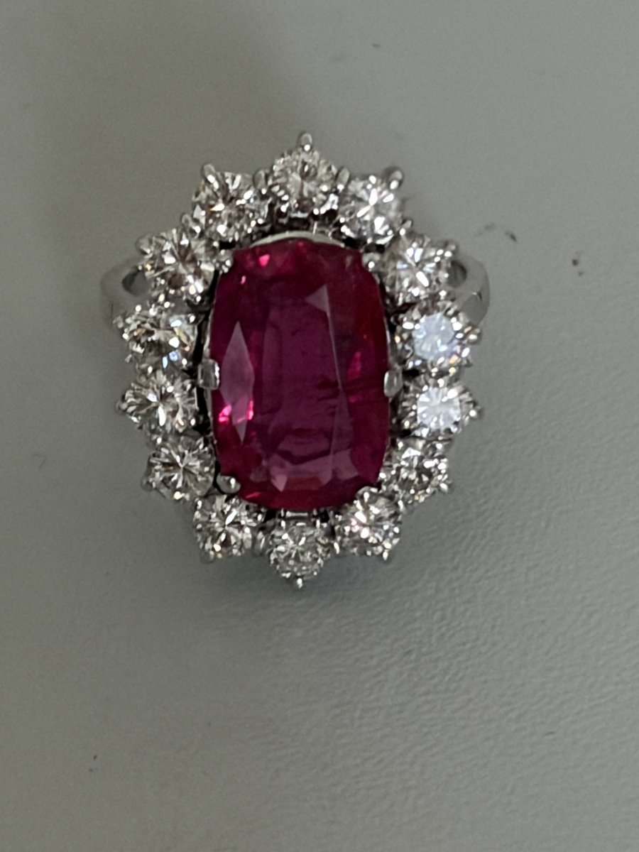 7795 - Vintage Platinum Marguerite Ring With Rubellite And Diamonds