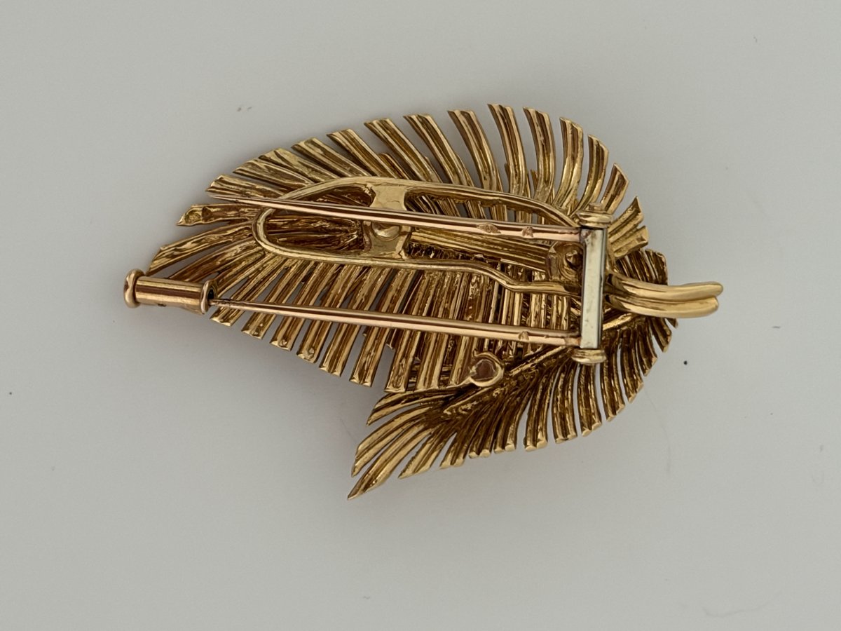 7807- Broche Feuillage Vintage Or Jaune Saphirs Diamants-photo-2