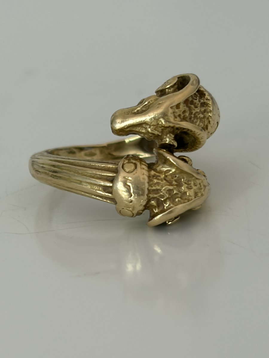 7856 - Vintage Yellow Gold Ram Ring-photo-3