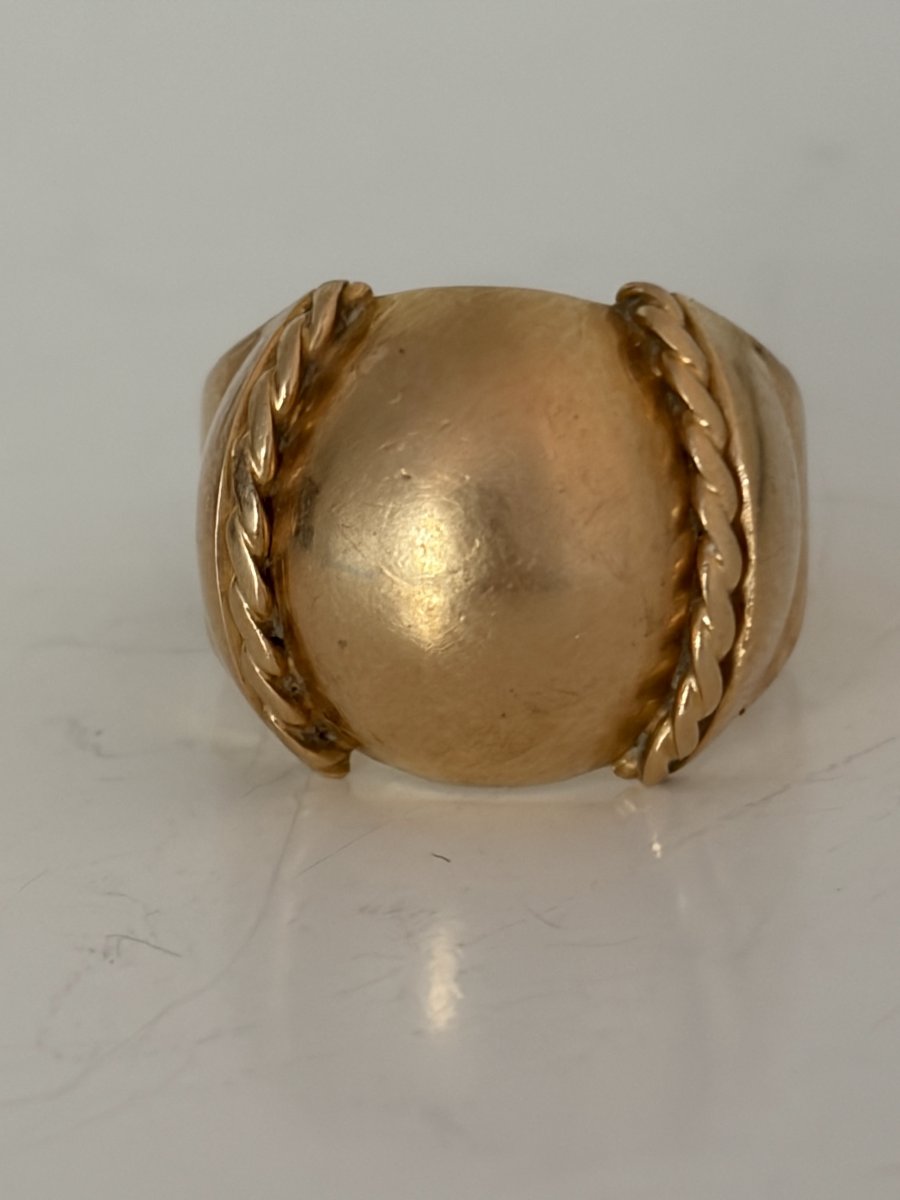 7867 - Vintage Yellow Gold Dome Ring