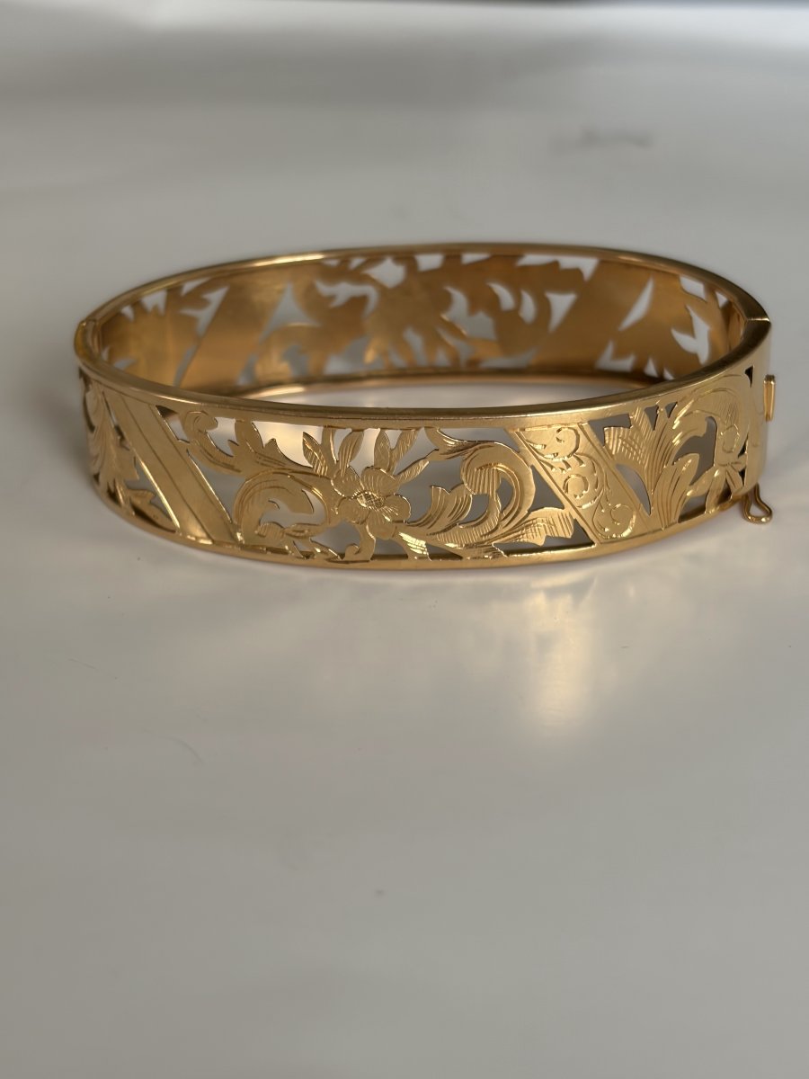 7869 - Articulated Bangle In Antique Yellow Gold