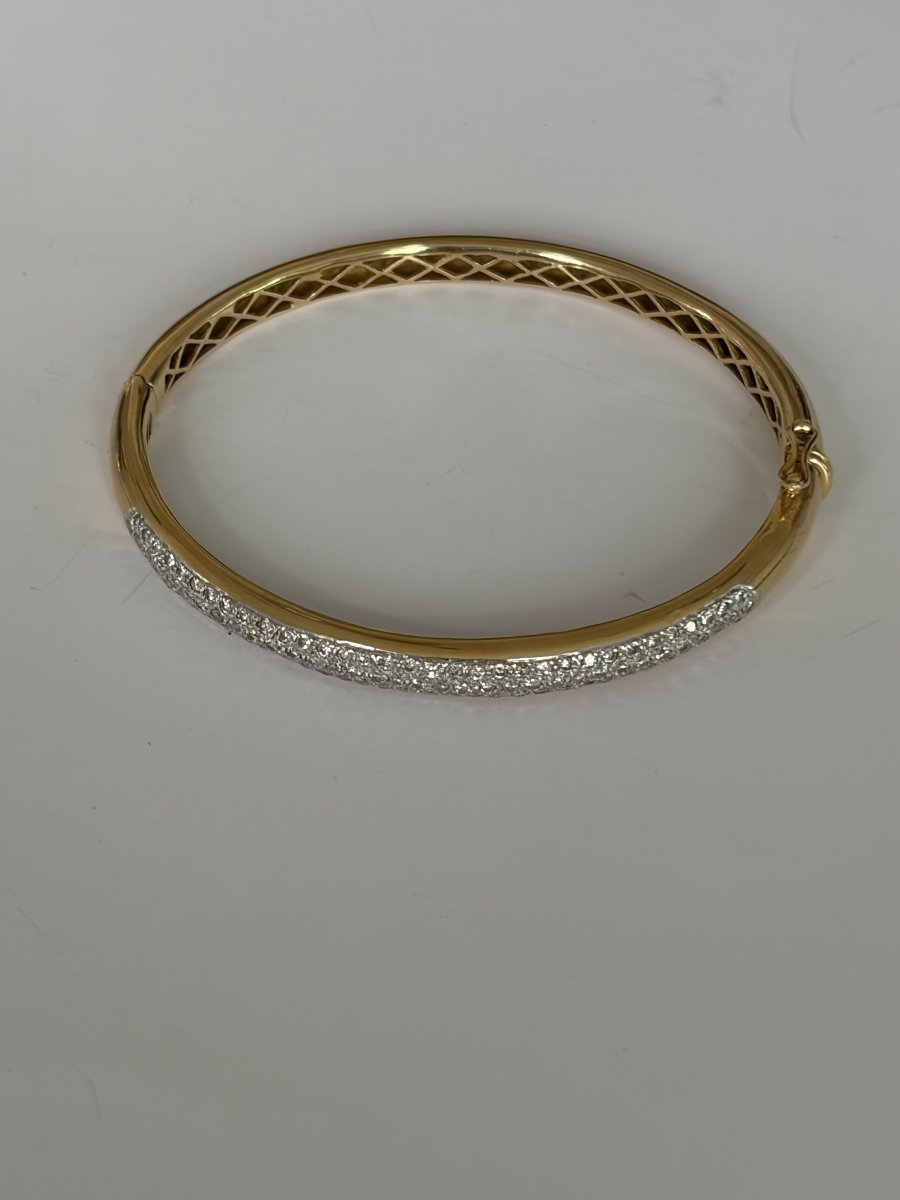 7870- Bracelet Jonc Ouvrant Or Jaune Diamants 1,80 ct-photo-2