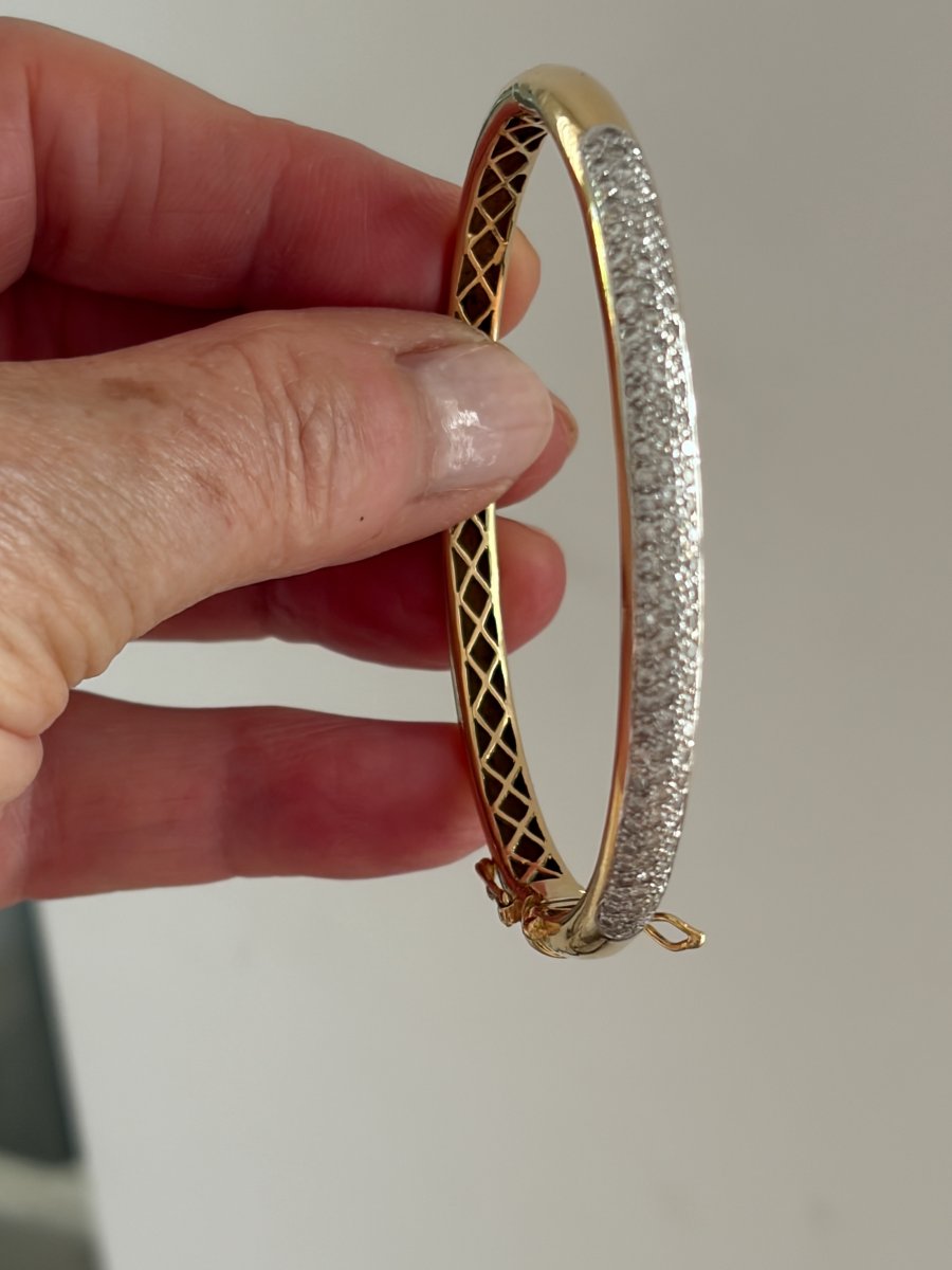 7870- Bracelet Jonc Ouvrant Or Jaune Diamants 1,80 ct-photo-3