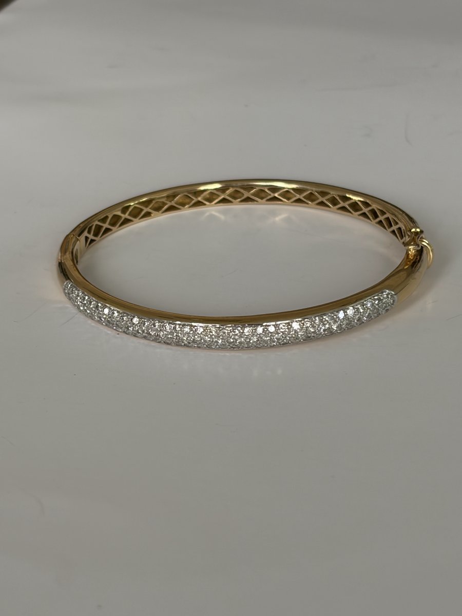 7870- Bracelet Jonc Ouvrant Or Jaune Diamants 1,80 ct