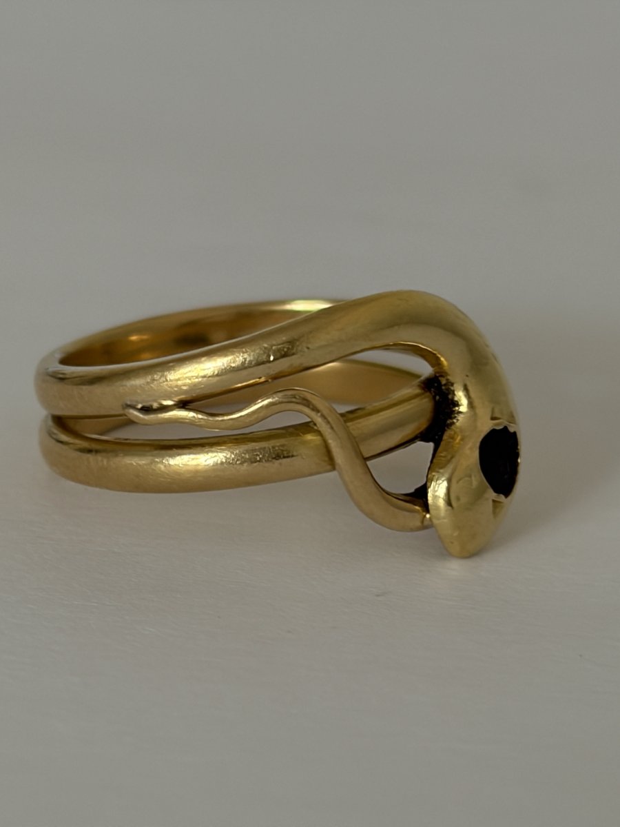 7944 - Antique Yellow Gold Garnet Snake Ring-photo-3