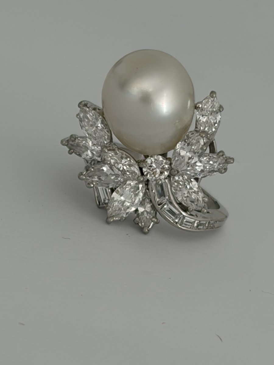 7954- Bague Vintage Platine Importante Perle Mers du Sud Diamants 2,00 ct