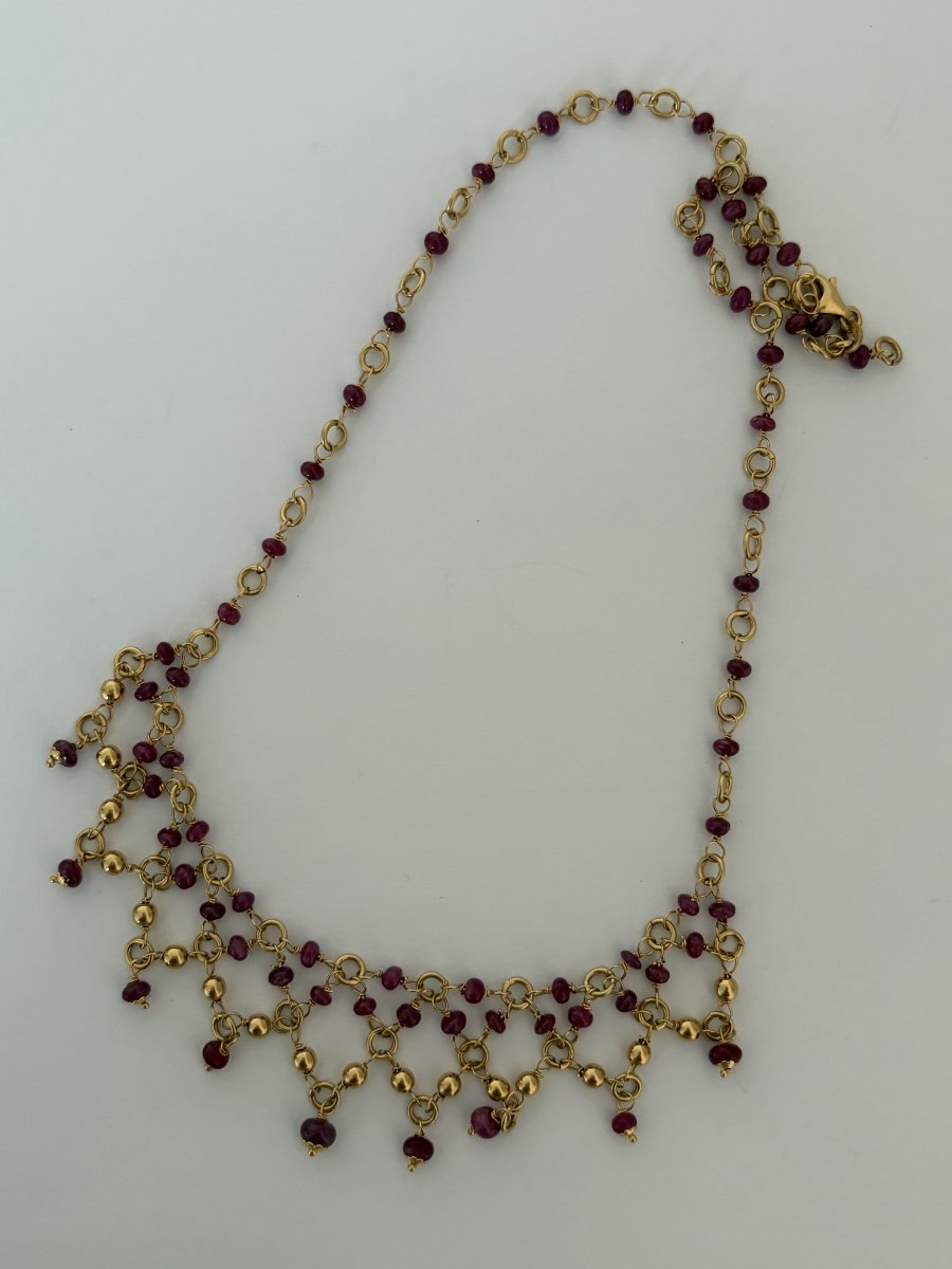 7967—vintage Draped Necklace In Yellow Gold With Rubies