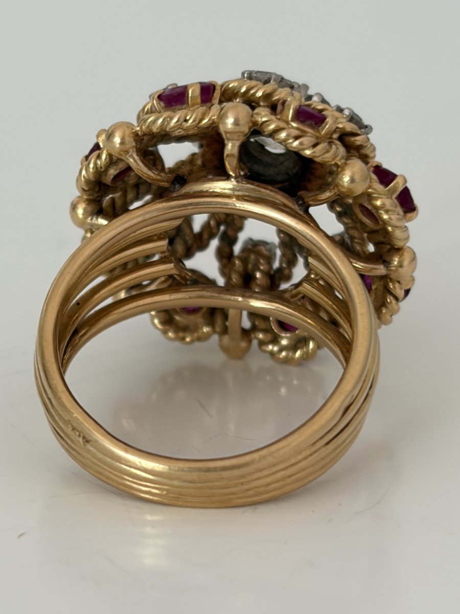 7978 - Vintage Dome Ring In Yellow Gold And Platinum With Diamonds And Rubies-photo-3