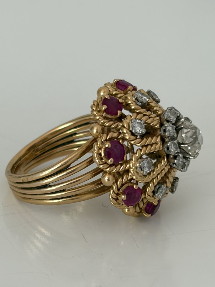 7978 - Vintage Dome Ring In Yellow Gold And Platinum With Diamonds And Rubies-photo-4