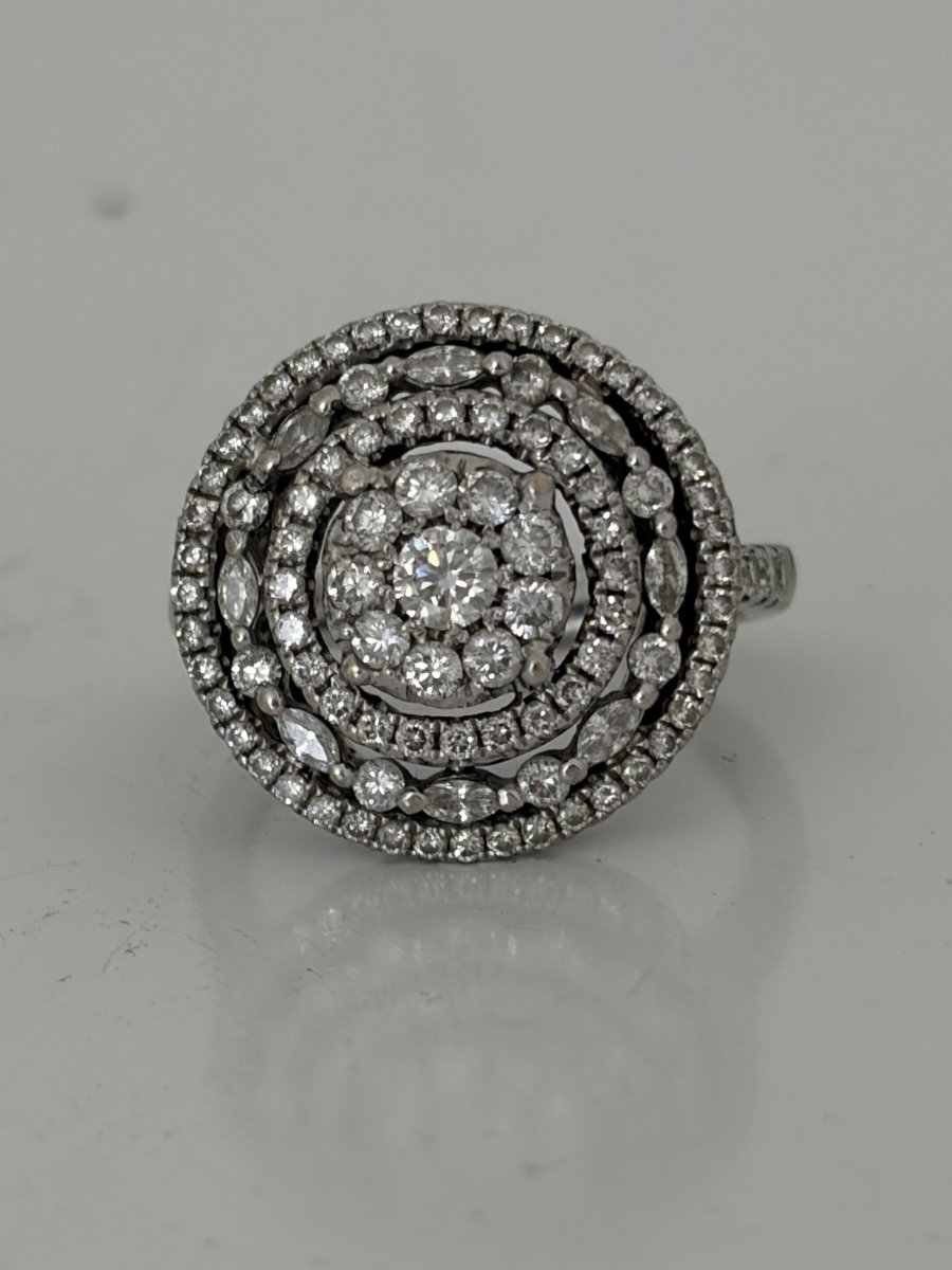 7986- Bague Cible Vintage Or Gris Diamants 1,30 ct