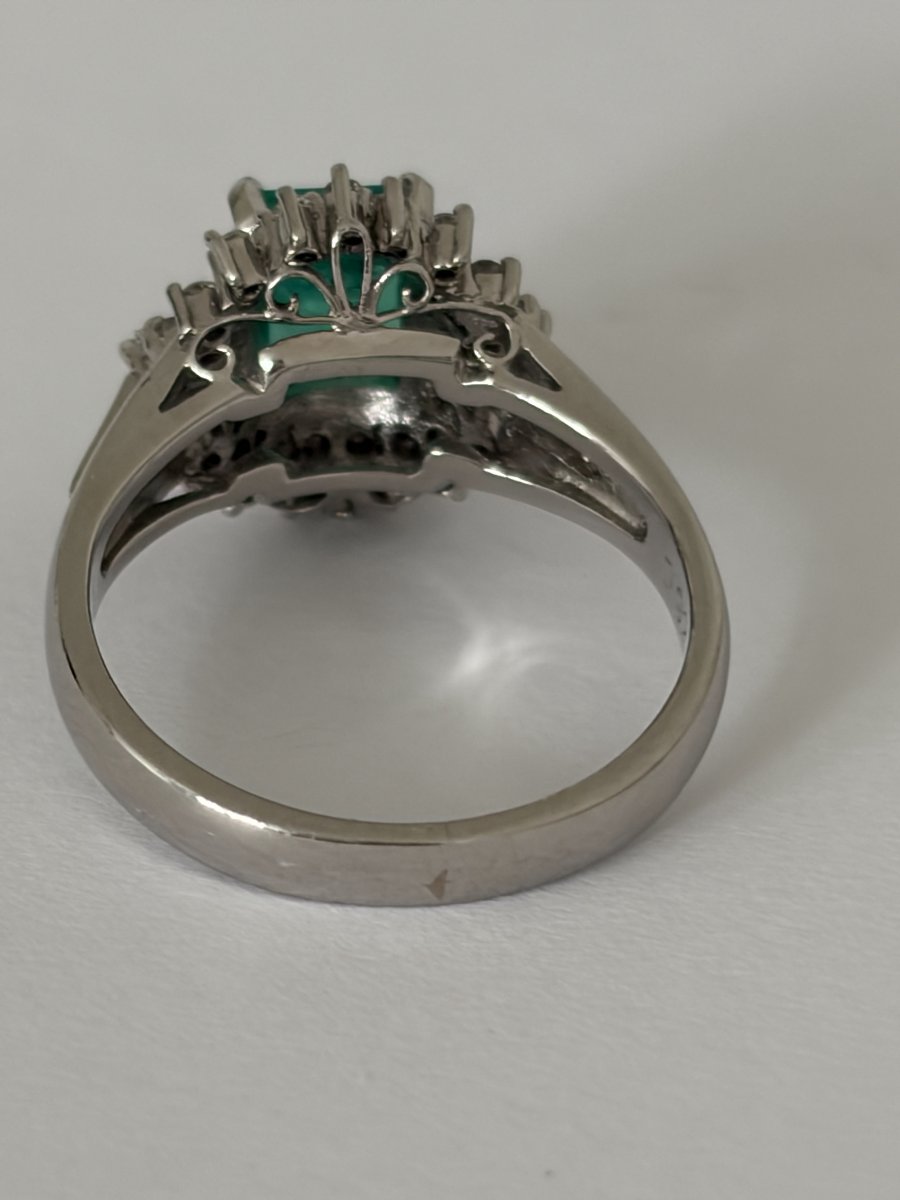 8059- Bague Platine Vintage Emeraude Diamants-photo-2