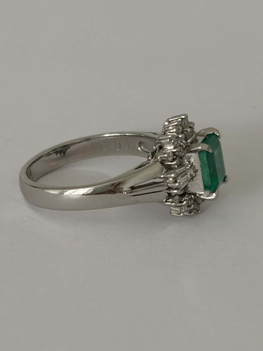 8059- Bague Platine Vintage Emeraude Diamants-photo-3