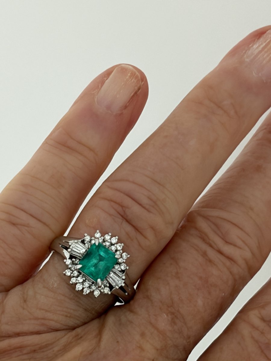 8059- Bague Platine Vintage Emeraude Diamants-photo-2