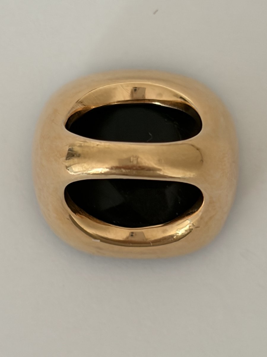 8078- Very Large Yellow Gold Onyx Signet Ring-photo-3
