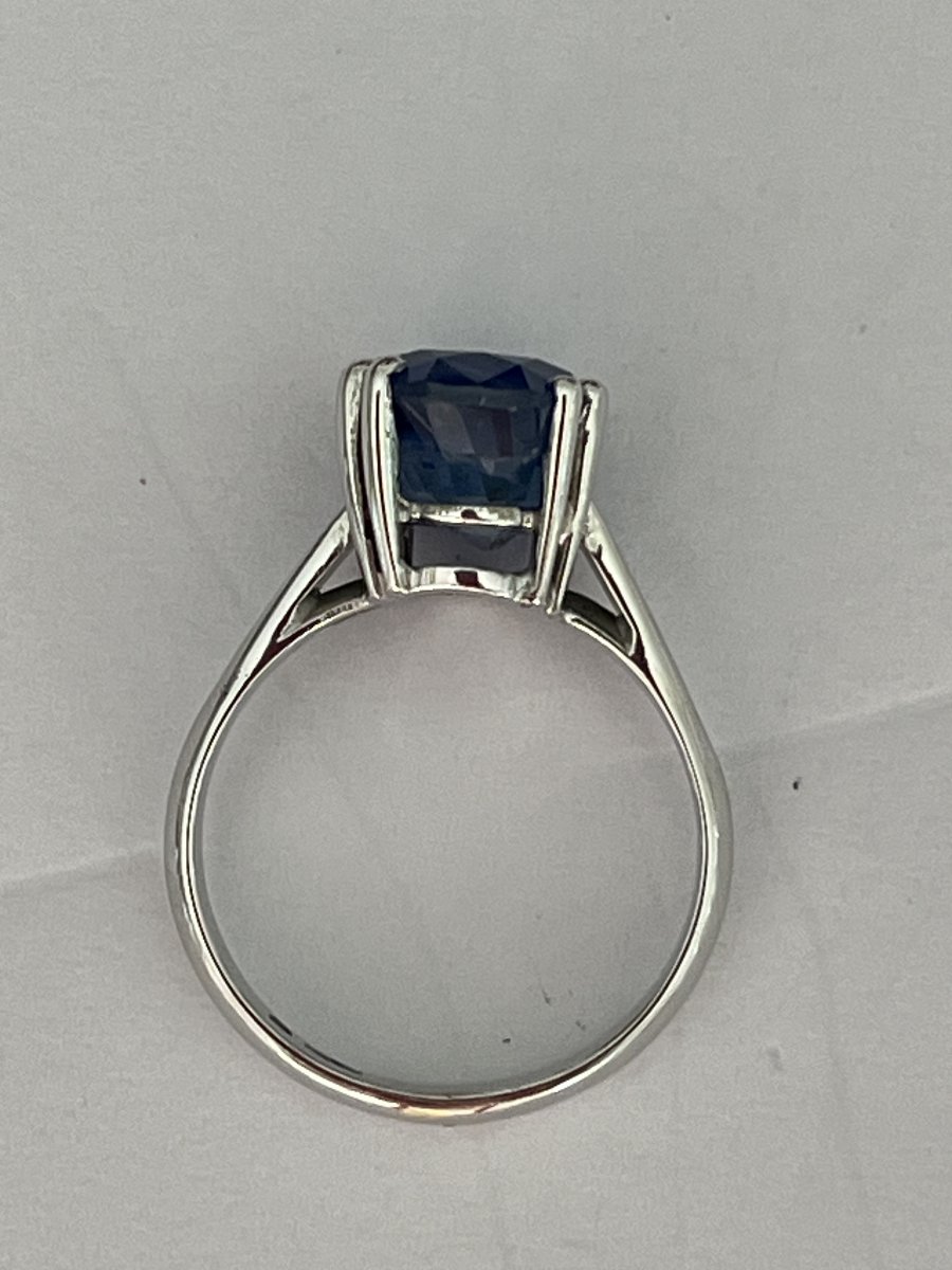 5963- Bague Or Gris Saphir Ceylan 4,60 ct-photo-3