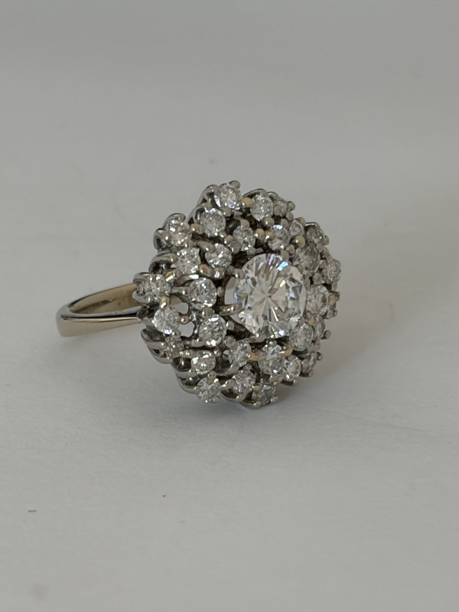 8108- Bague Fleur Vintage Or Jaune Diamants (1,00 ct au centre)-photo-4