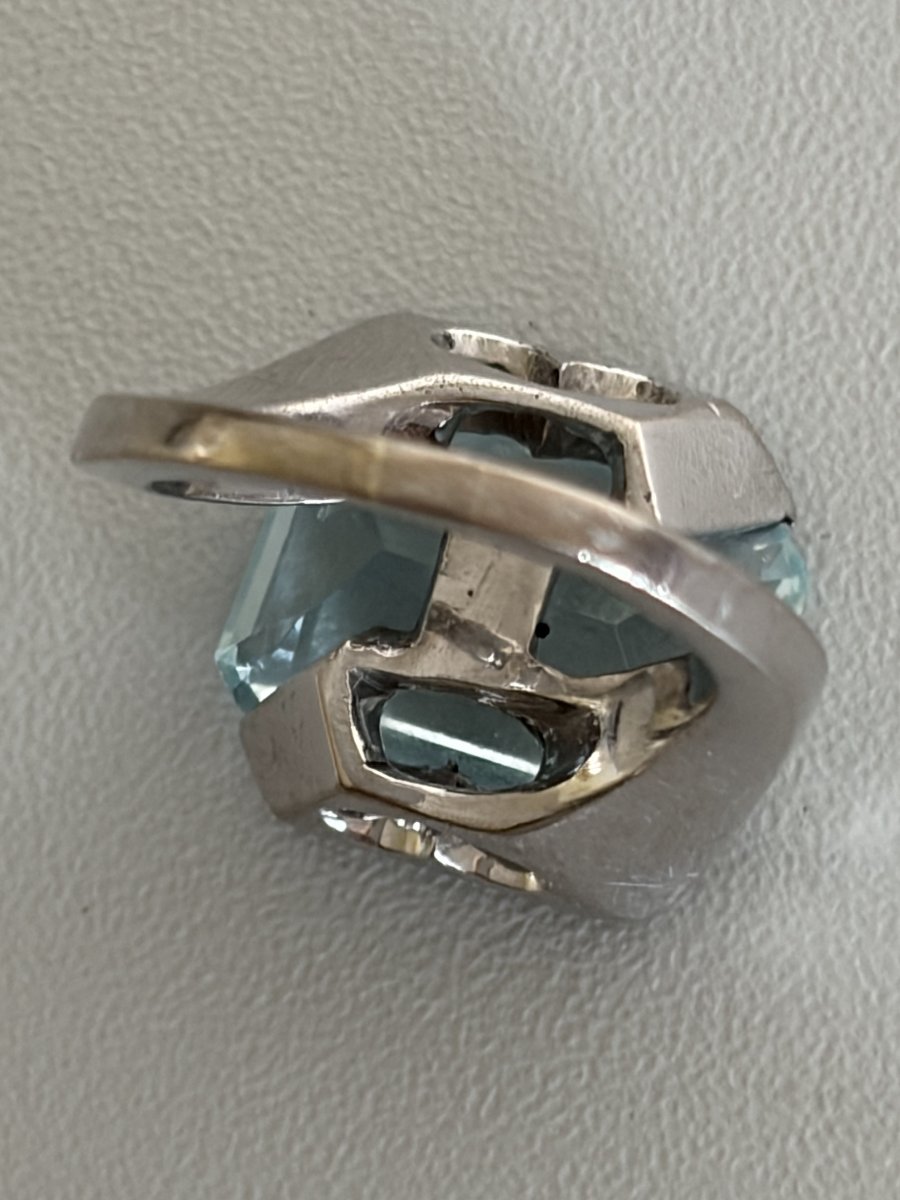 8138 - Modernist White Gold Ring With Aquamarine And Diamonds-photo-4