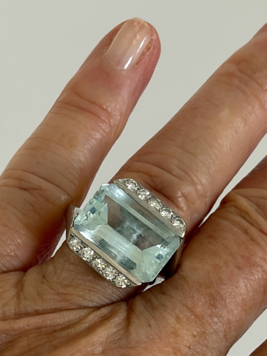 8138 - Modernist White Gold Ring With Aquamarine And Diamonds-photo-2