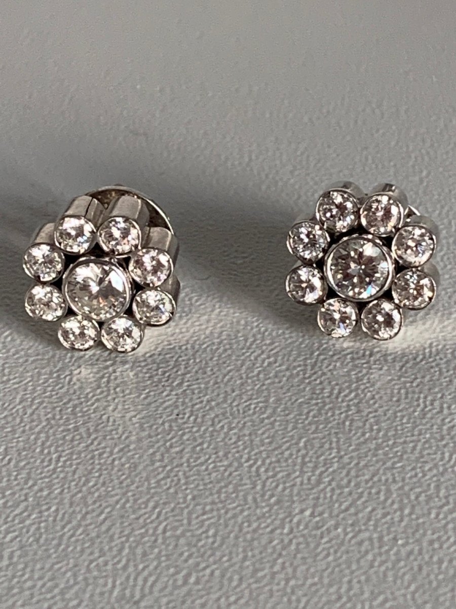 2048 - Yellow Gold Diamond Earrings-photo-3