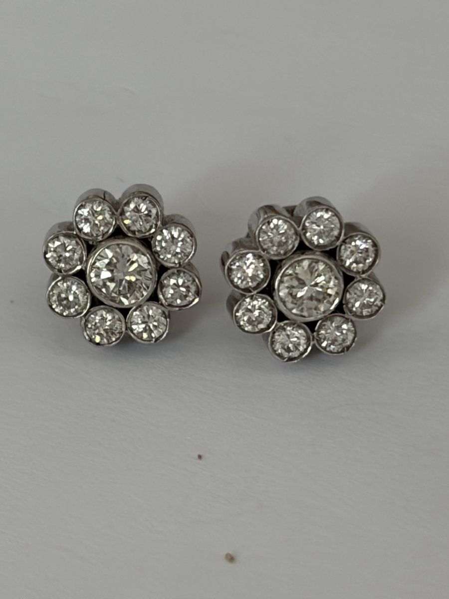 2048 - Yellow Gold Diamond Earrings