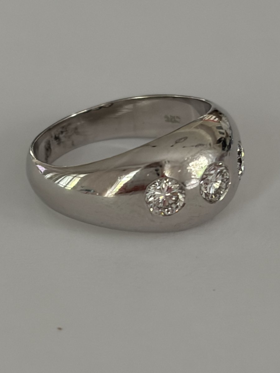 7687 - White Gold Diamond Bangle Ring-photo-2